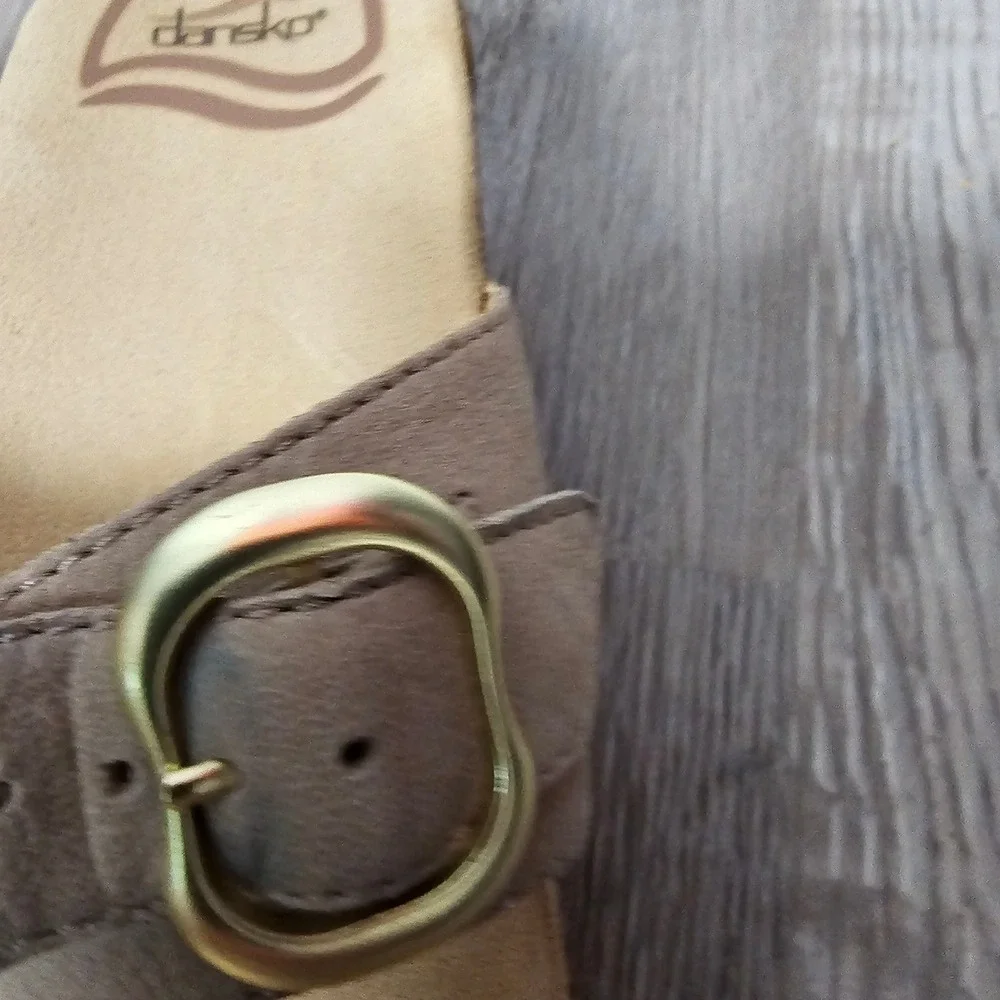 Dansko Sophie Womens 39 US 8.5 Tan Leather Wedge Slide Sandals Buckle Comfort